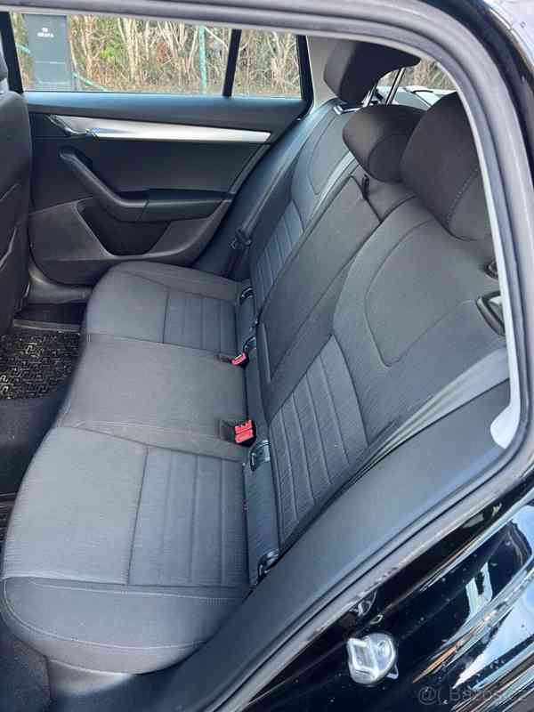 Škoda Octavia 1,4 TSI CNG + Benzín - foto 15
