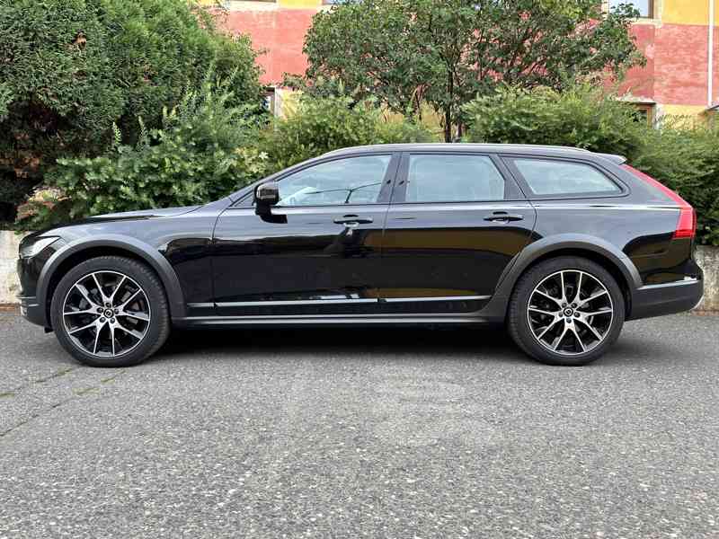 Volvo V90 Cross Country D5 - foto 2