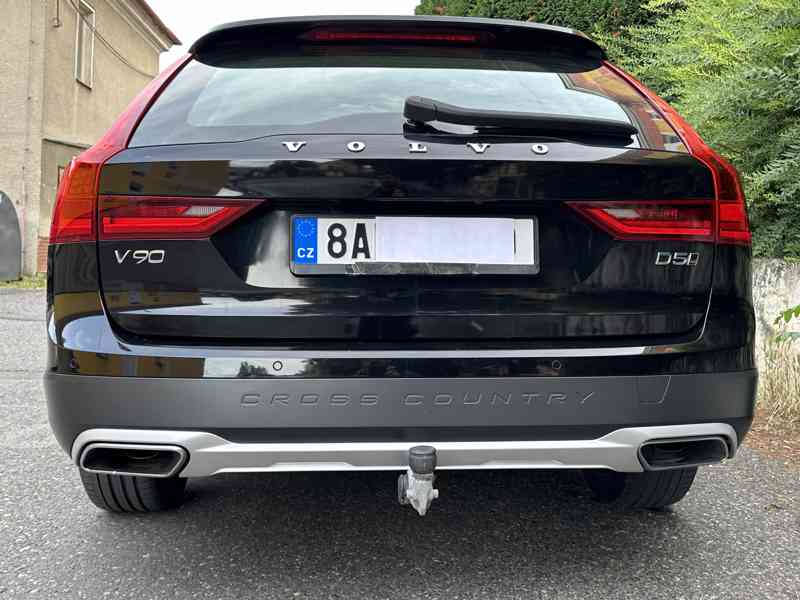 Volvo V90 Cross Country D5 - foto 6