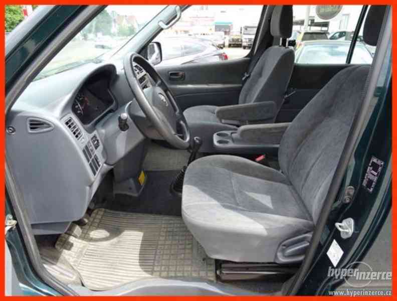 Toyota HIACE 2.5 D-4D 4WD Rarita - foto 17