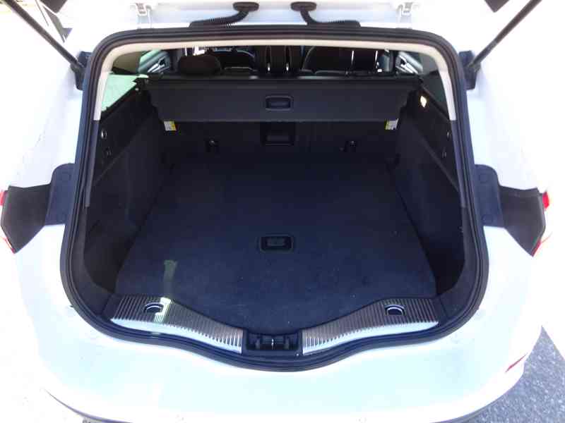 Ford Mondeo 2.0 TDCI r.v.2015 (110 kw) AUTOMAT - foto 16