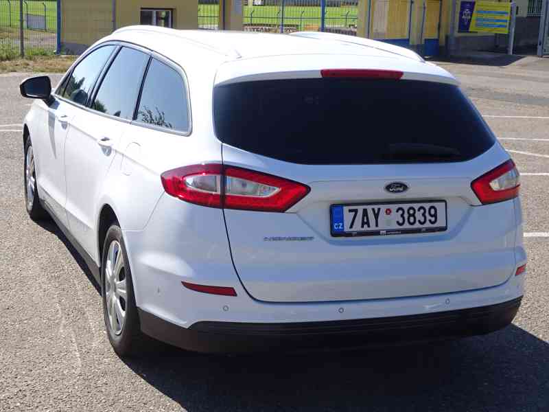 Ford Mondeo 2.0 TDCI r.v.2015 (110 kw) AUTOMAT - foto 4