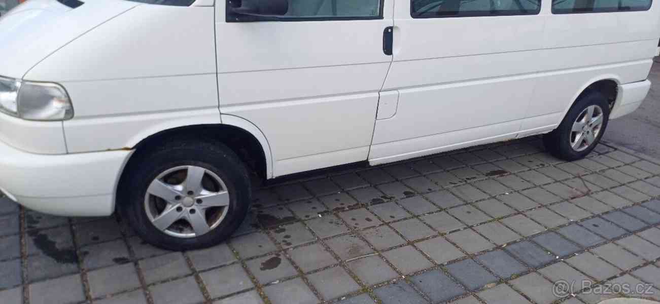 Volkswagen Caravelle 2,5   T4 tdi 75kw long - foto 2