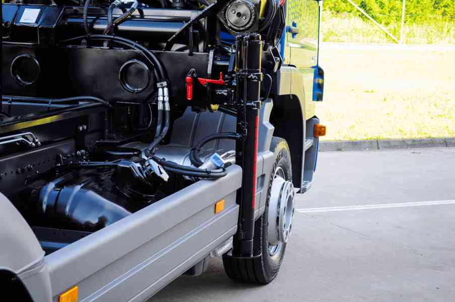 MERCEDES 1218 NOVÝ HÁKOVÝ NOSIČ KONTEJNERŮ HYDRAULICKÁ RUKA - foto 71