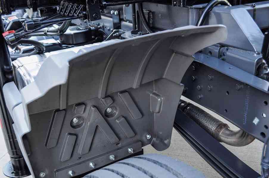 MERCEDES 1218 NOVÝ HÁKOVÝ NOSIČ KONTEJNERŮ HYDRAULICKÁ RUKA - foto 74