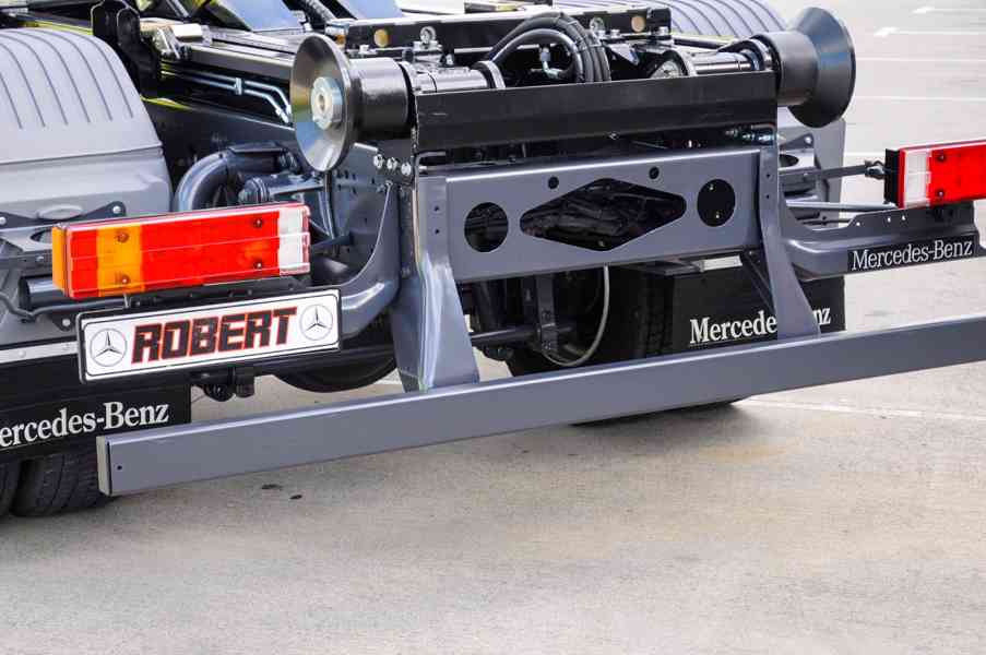 MERCEDES 1218 NOVÝ HÁKOVÝ NOSIČ KONTEJNERŮ HYDRAULICKÁ RUKA - foto 27