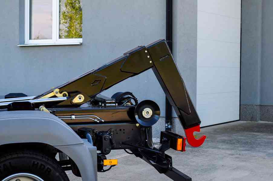 MERCEDES 1218 NOVÝ HÁKOVÝ NOSIČ KONTEJNERŮ HYDRAULICKÁ RUKA - foto 98