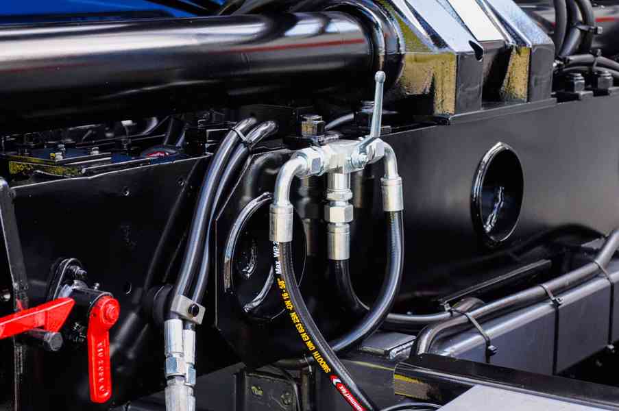 MERCEDES 1218 NOVÝ HÁKOVÝ NOSIČ KONTEJNERŮ HYDRAULICKÁ RUKA - foto 34
