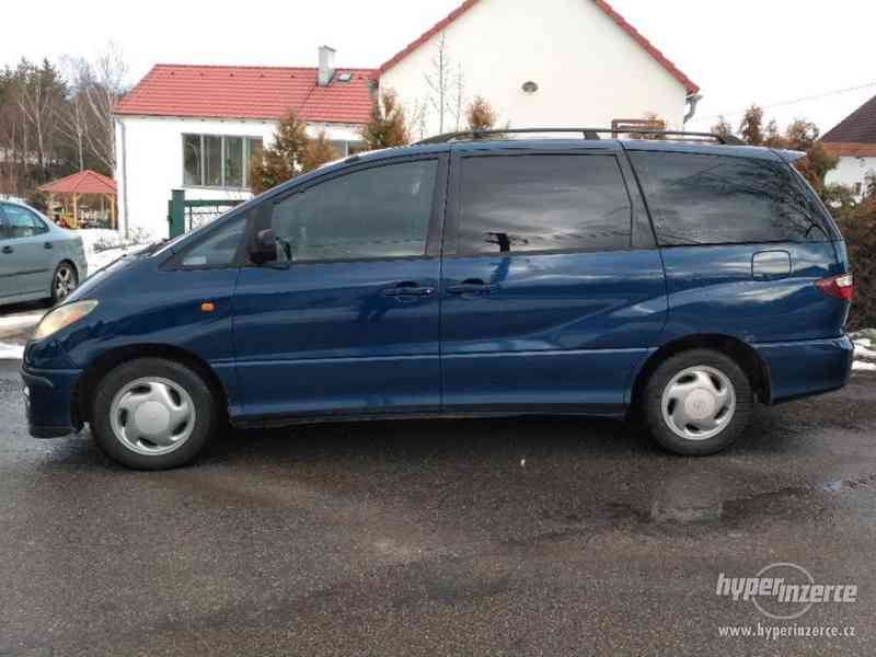 Toyota Previa 2.4 i - foto 1