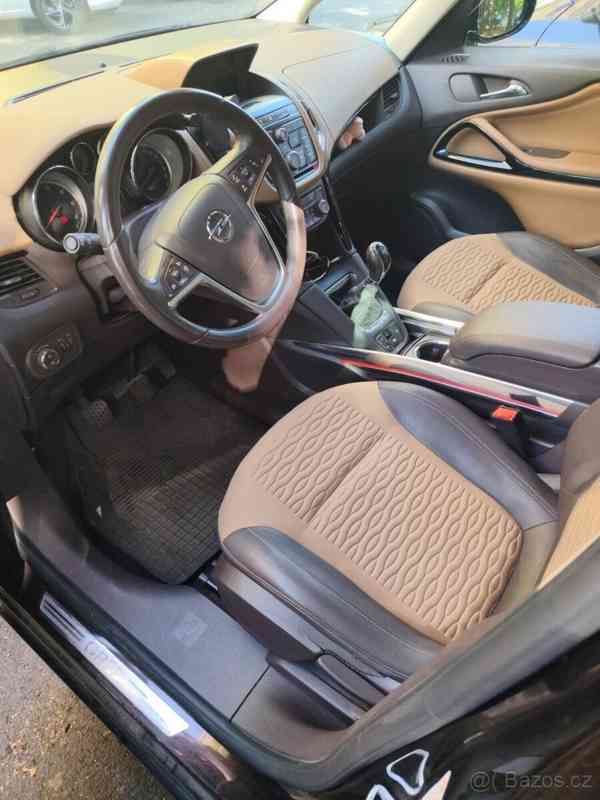Opel Zafira 1,6   Tourer - foto 3