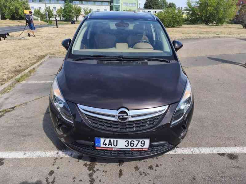 Opel Zafira 1,6   Tourer - foto 2
