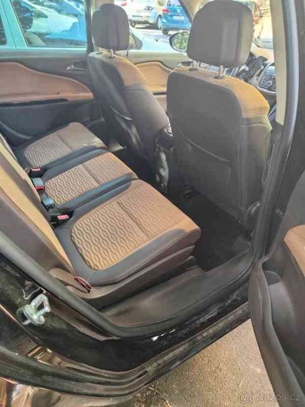 Opel Zafira 1,6   Tourer - foto 4
