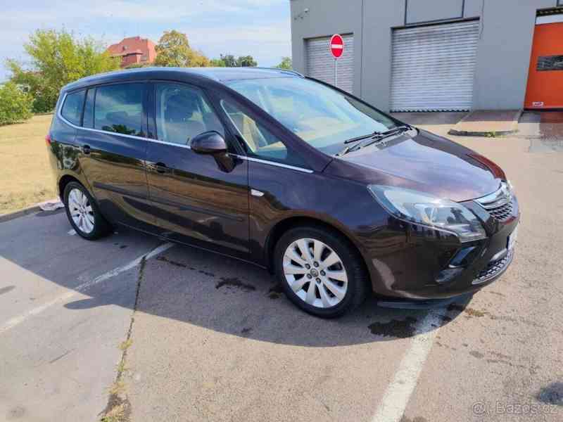 Opel Zafira 1,6   Tourer - foto 1