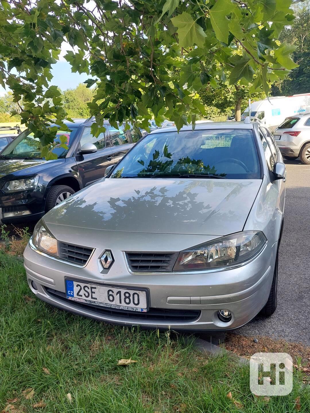 Prodej Renault Laguna II. Grandtour kombi stříbrná "SLEVA" - foto 1