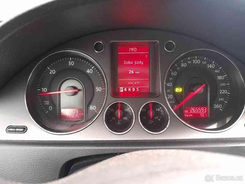 Volkswagen Passat 2,0 B6 - foto 6