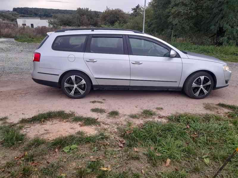 Volkswagen Passat 2,0 B6 - foto 5