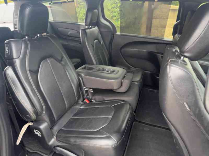 Chrysler Pacifica 3,6 L 8 míst S type 2019 - foto 13