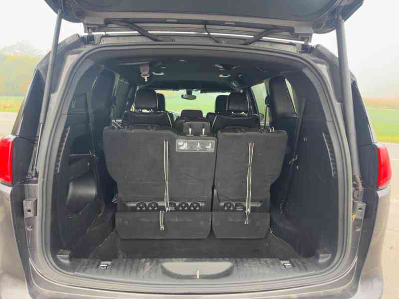 Chrysler Pacifica 3,6 L 8 míst S type 2019 - foto 7