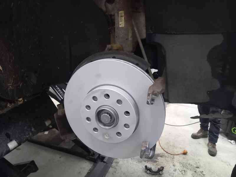 Octavia 2, 2.0 TDI 103Kw - foto 19