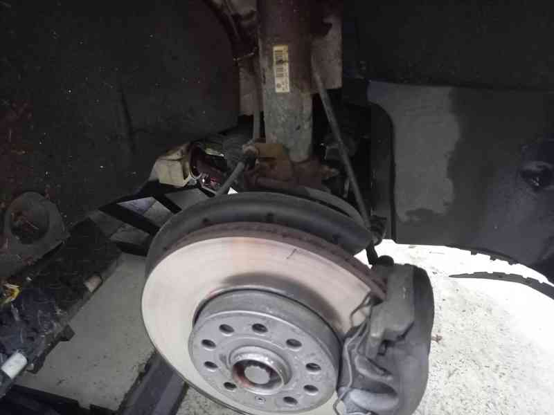 Octavia 2, 2.0 TDI 103Kw - foto 23