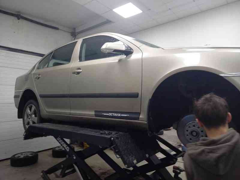 Octavia 2, 2.0 TDI 103Kw - foto 22