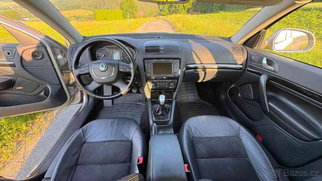 Škoda Octavia 2,0   TDI 4x4 - foto 11