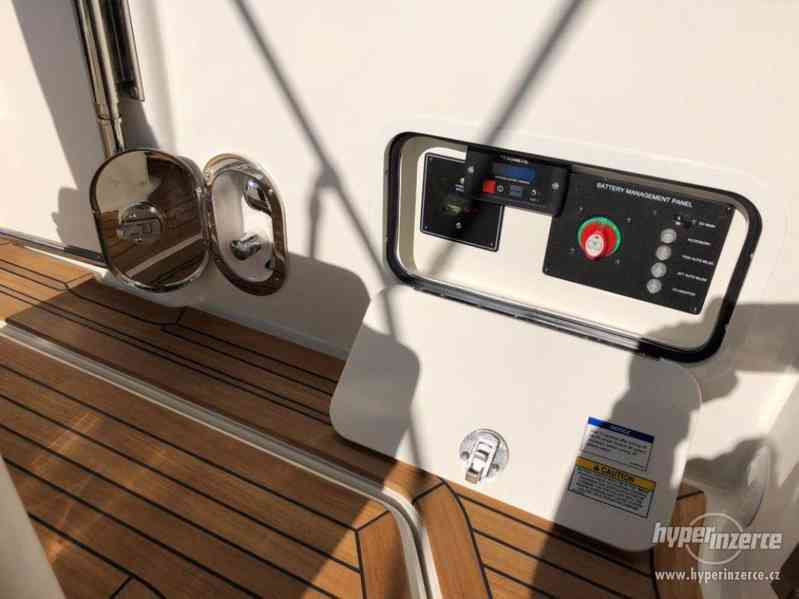 BAYLINER CIERA 8 SPORT + MERCRUISER 6.2l V8 MPI 350ps DTS BR - foto 54