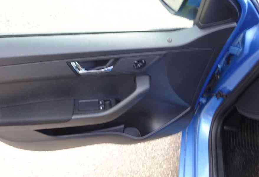 Škoda Fabia 1.0 TSI r.v.2017 (70 kw) 1.Maj.serv.kníž.ČR - foto 6