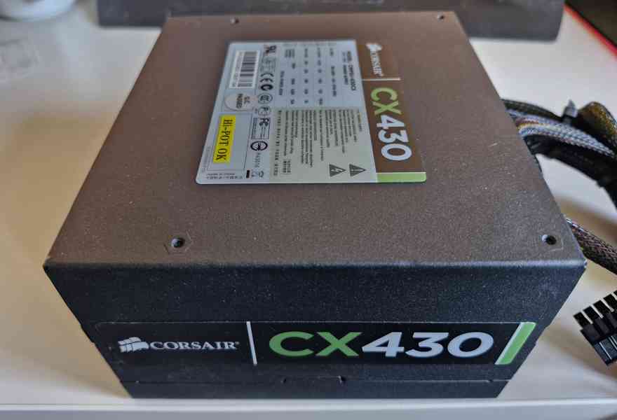 PC zdroj Corsair CX430 - foto 2