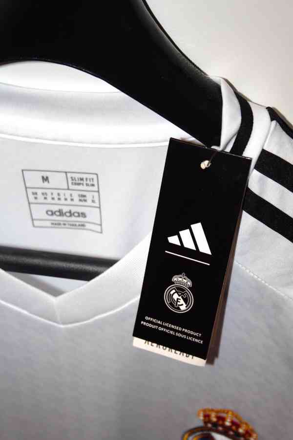 Dres Real Madrid 2024/25, vel. M - foto 3