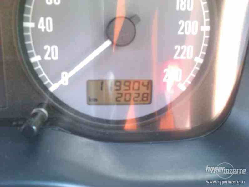 Škoda Octavia 1.6 74kW TOP stav a vzhled - foto 8
