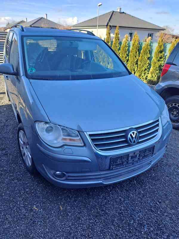 Vw touran 1.4tsi rok 2008 - bazar - Hyperinzerce.cz