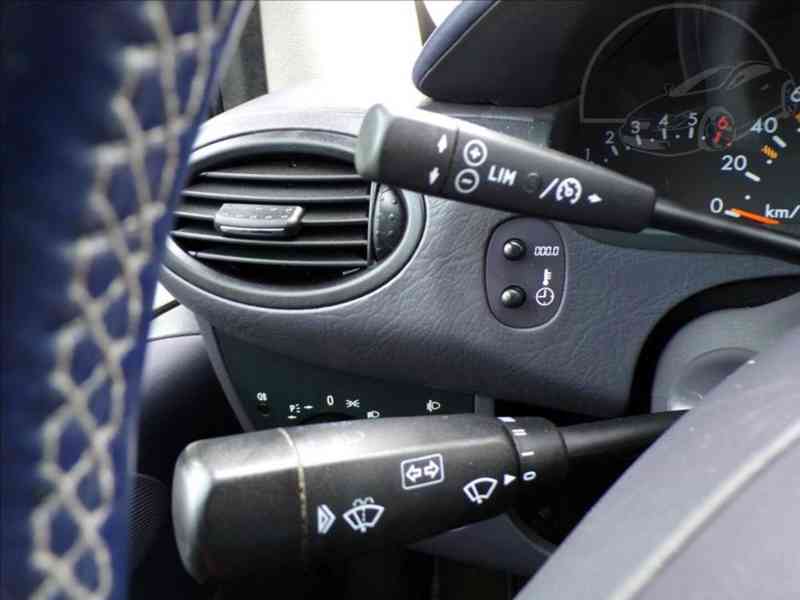 Mercedes-Benz I 1,6 AUTOMAT,ELEGANCE - foto 8