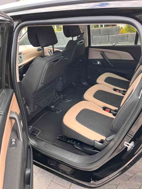 Citroën C4 1,6i Grand Picasso benzín 115kw - foto 16