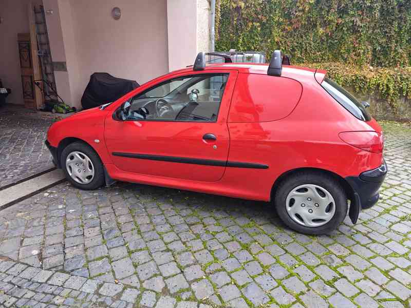 Peugeot 206 1.1i VAN - foto 2
