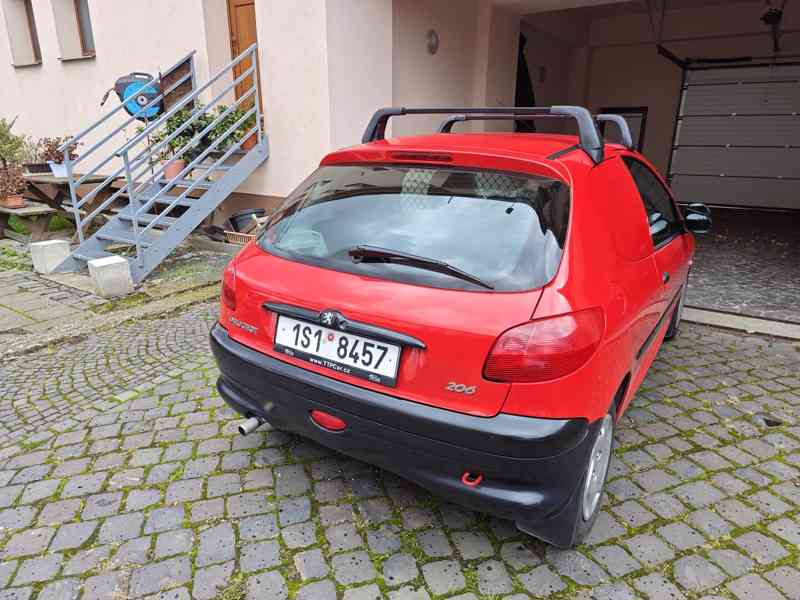 Peugeot 206 1.1i VAN - foto 4