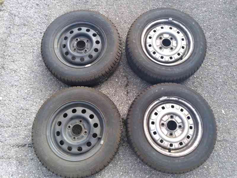 KOMPLET PLECHOVÁ LETNÍ KOLA 175/70/R13 - foto 2