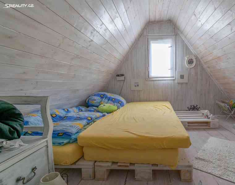 Dlouhodobý pronájem chaty s krásným výhledem na Labe - foto 4