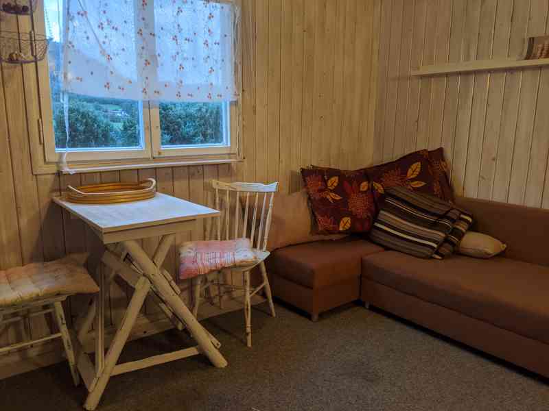 Dlouhodobý pronájem chaty s krásným výhledem na Labe - foto 6