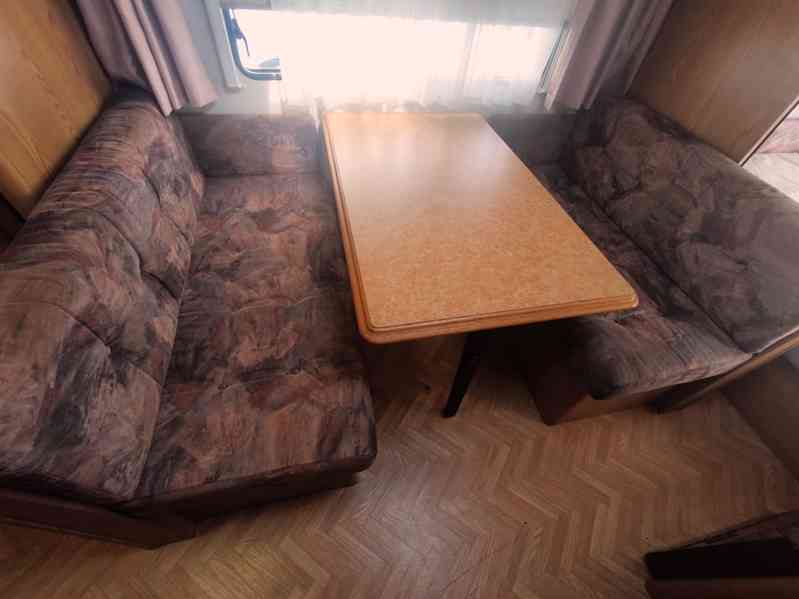 Krásný karavan na pevné stání. Dovoz na místo možný.  - foto 12