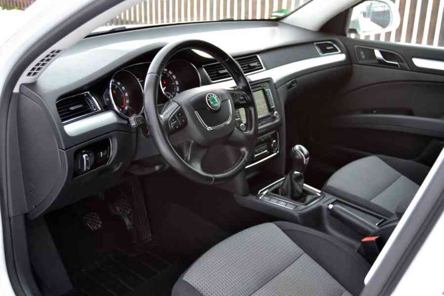 Škoda Superb 2.0 TDI 103kW Ambition kombi - foto 7