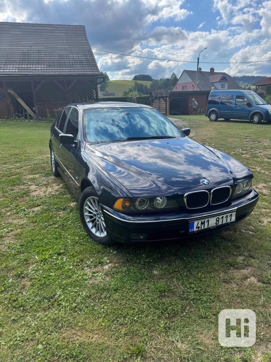 BMW Řada 5 2,8   528i, před FL, MANUÁL - foto 1