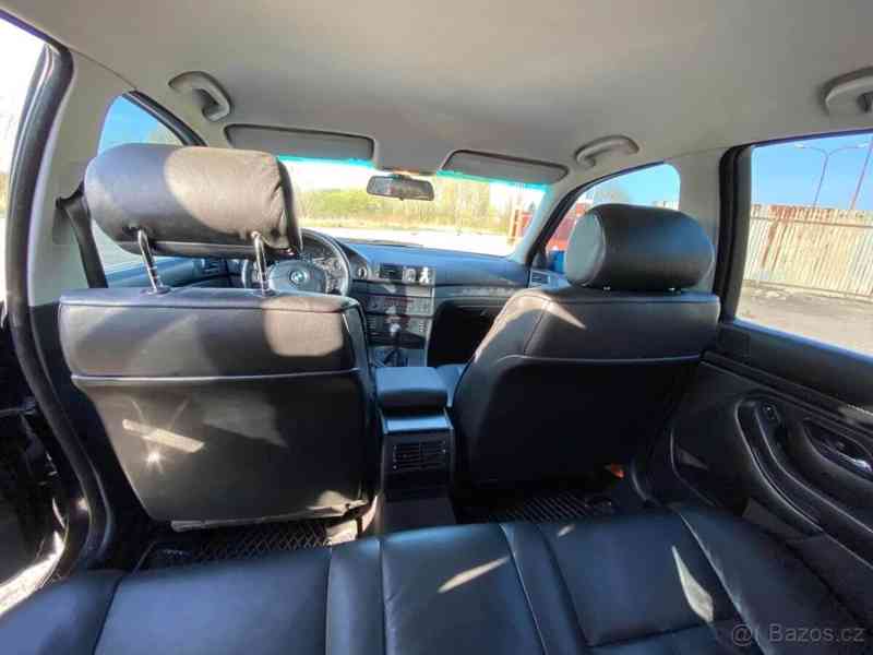 BMW Řada 5 2,8   528i, před FL, MANUÁL - foto 8