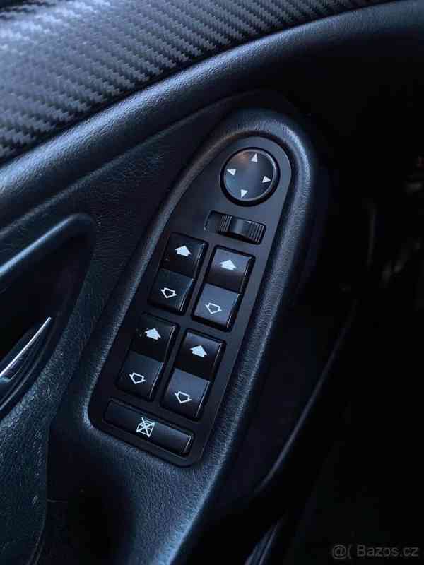 BMW Řada 5 2,8   528i, před FL, MANUÁL - foto 15