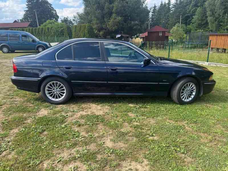 BMW Řada 5 2,8   528i, před FL, MANUÁL - foto 4