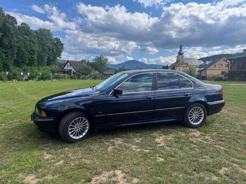 BMW Řada 5 2,8   528i, před FL, MANUÁL - foto 3