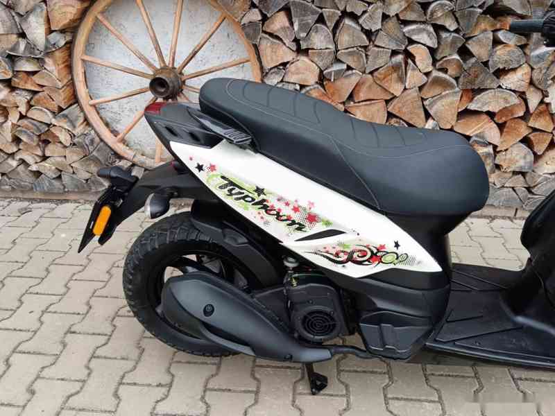 PIAGGIO TYPHOON 125 - foto 5