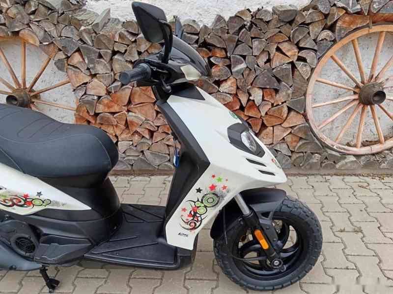 PIAGGIO TYPHOON 125 - foto 4