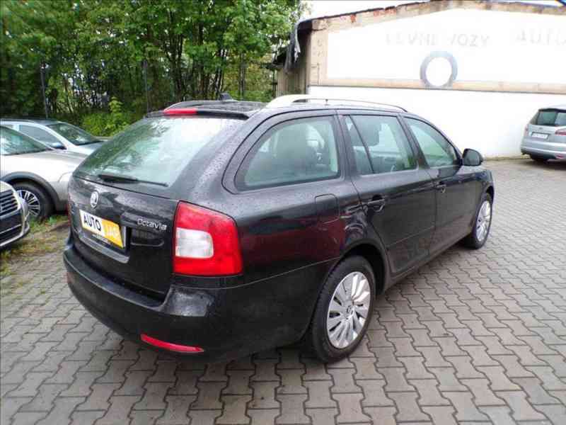 Škoda Octavia 2,0 TDI NAVIGACE - foto 4