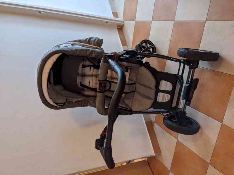 Dětský kočárek Hartan Racer GT - hluboký i sportovní - foto 3